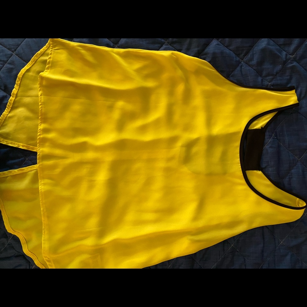 Fashion to figure top